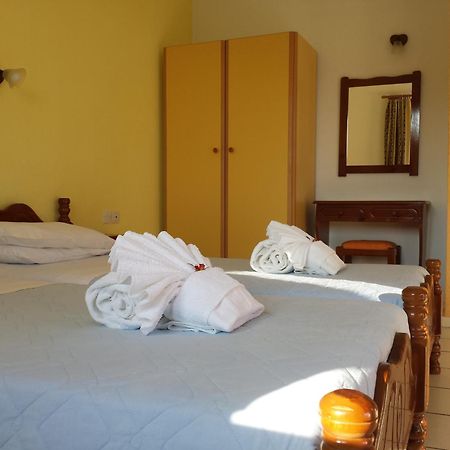 Готель Zorbas Family House Трулос Номер фото